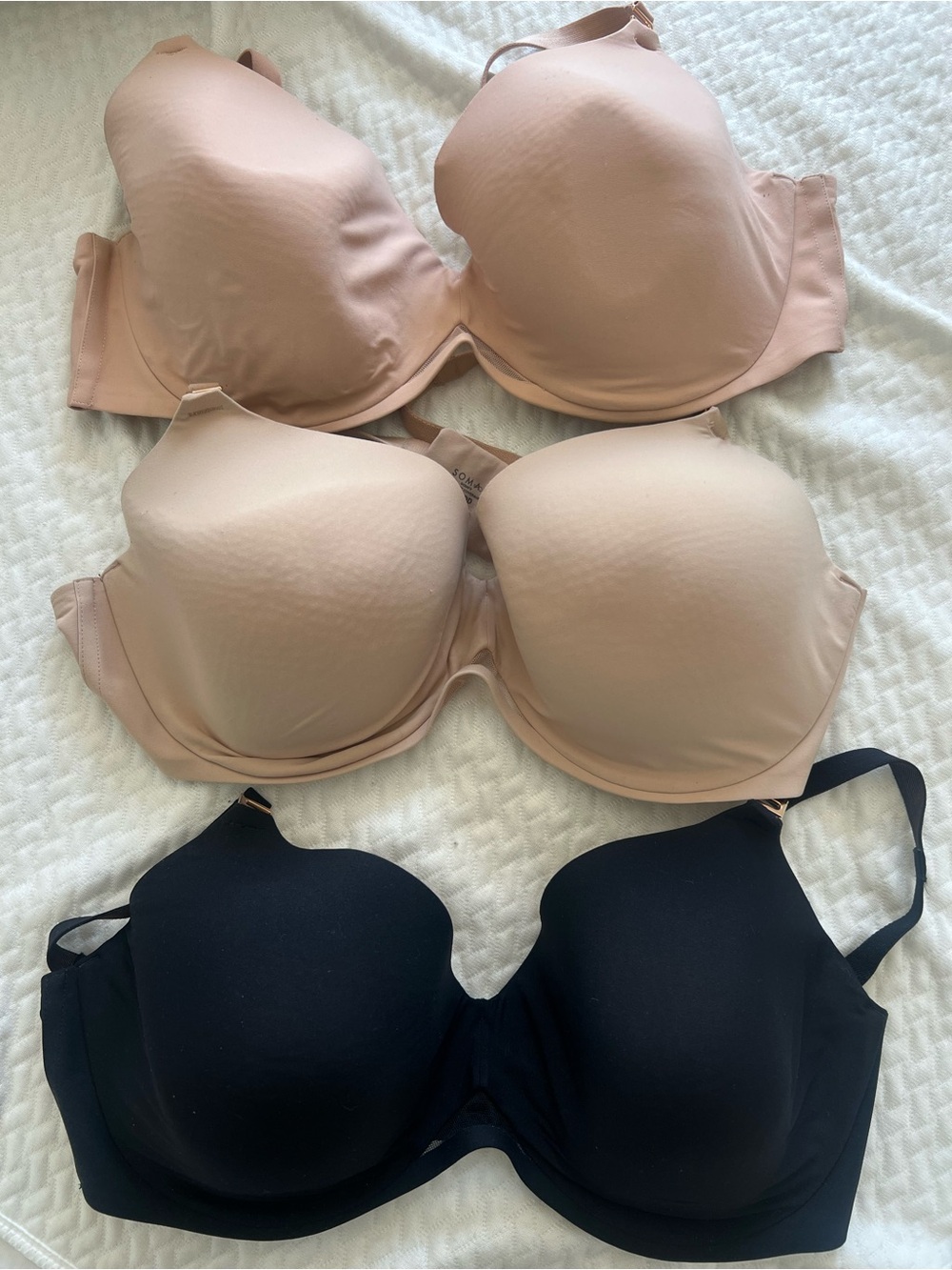 Soma Seamless T-Shirt Bras in Nude and Black